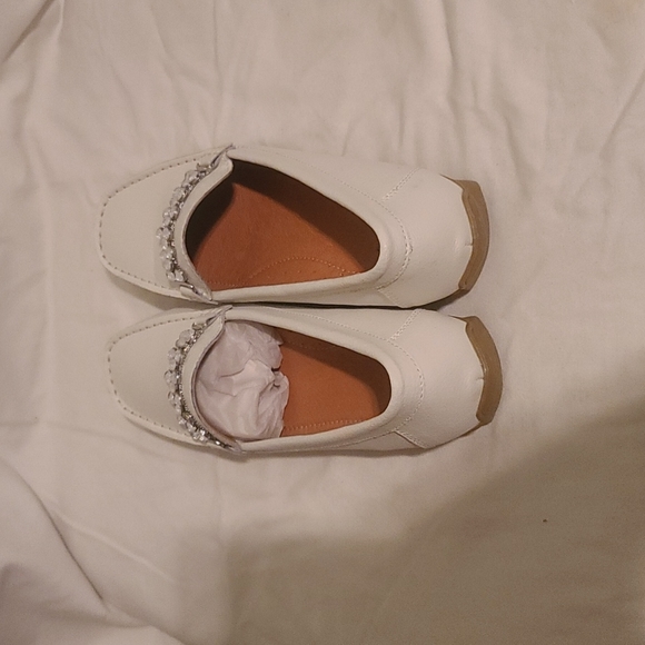 White Loafer with Jewel strap - Picture 2 of 4